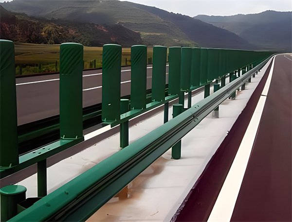 平顶山三波护栏板在高速公路的应用